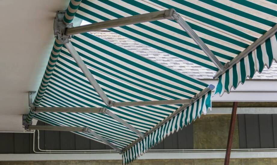 Markizy jako element ochronny przed niekorzystnymi warunkami atmosferycznymi