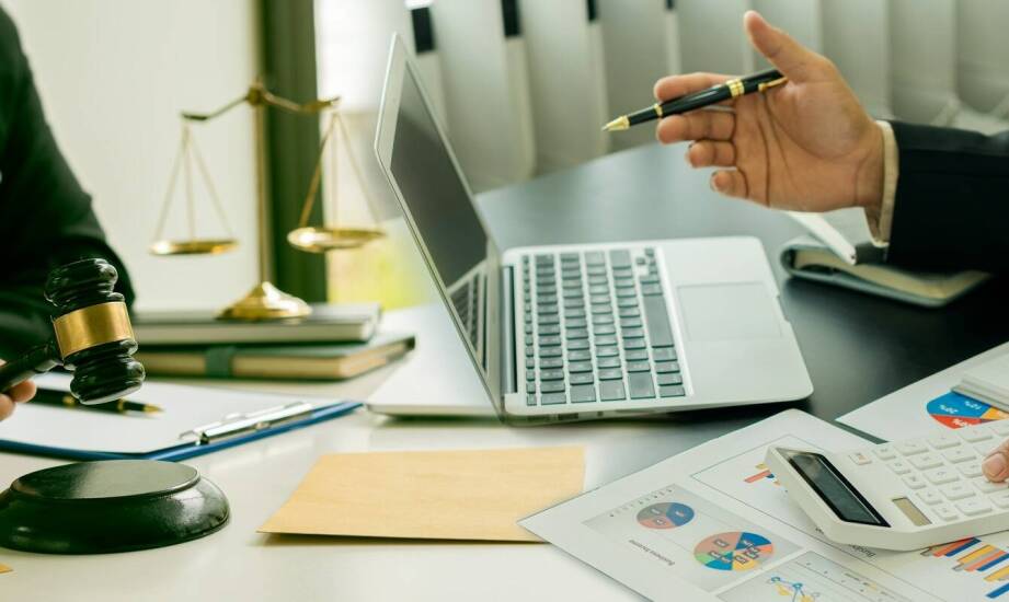 Jak adwokat analizuje telefoniczne bilingi podczas przygotowywania strategii rozwodowej?