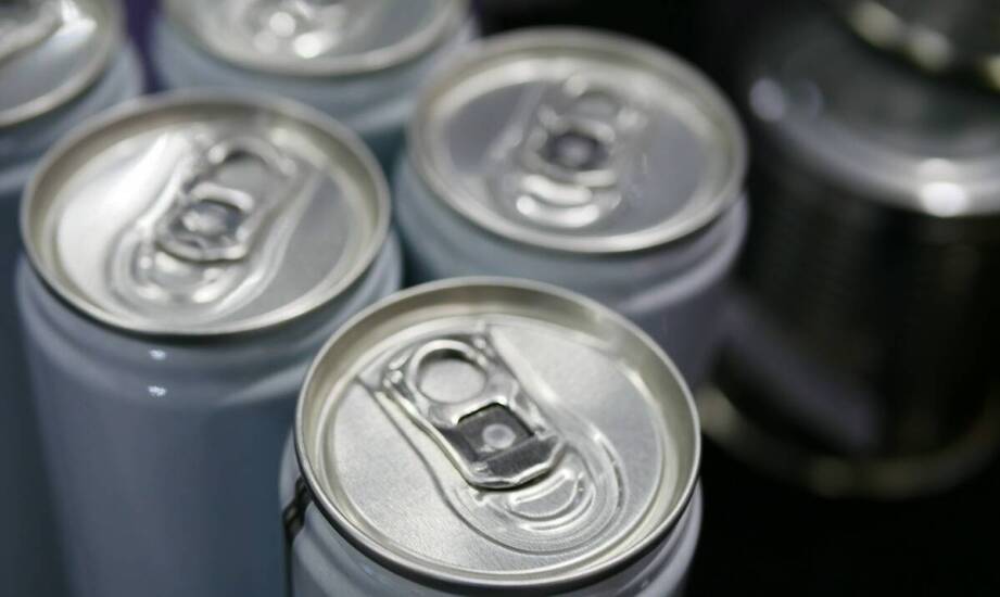 Jakie czynniki wpływają na cenę konserw?