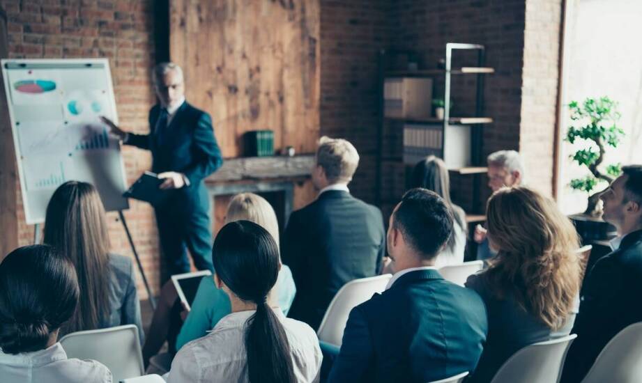 Jakie są zalety szkolenia personelu przez integratorów?