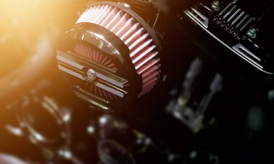 Wpływ regularnej wymiany filtrów na wydajność silnika 2T cross 250