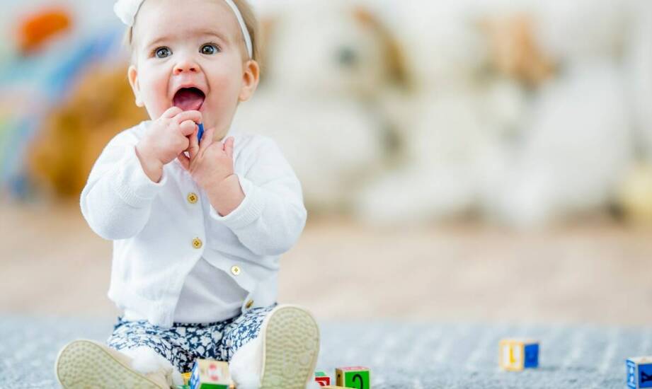 Dlaczego warto wybrać edukacyjne zabawki jako prezent dla dziecka rocznego?