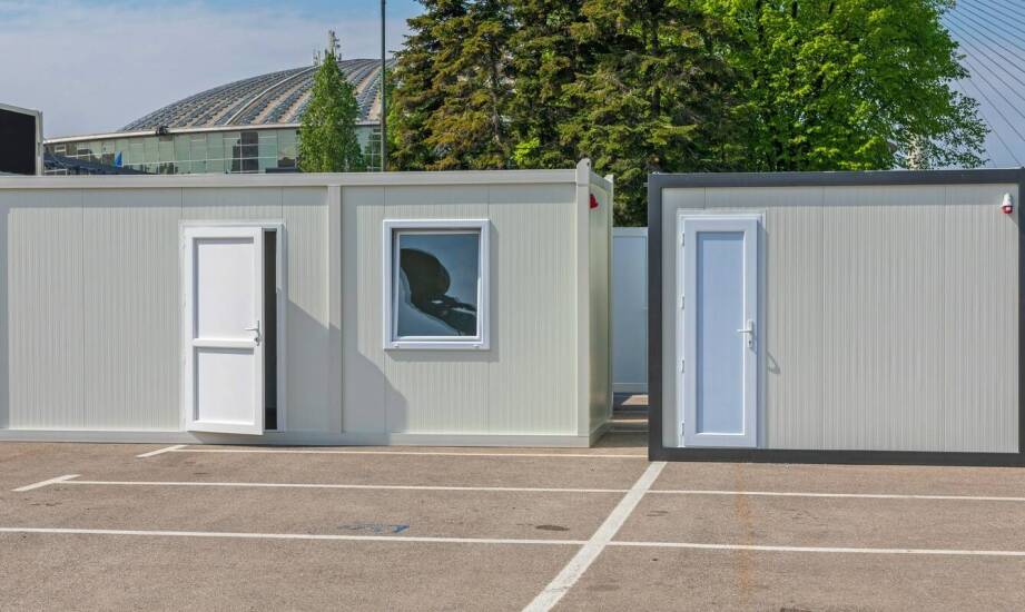 Jakie możliwości oferują mobilne shoot house'y do treningów taktycznych?