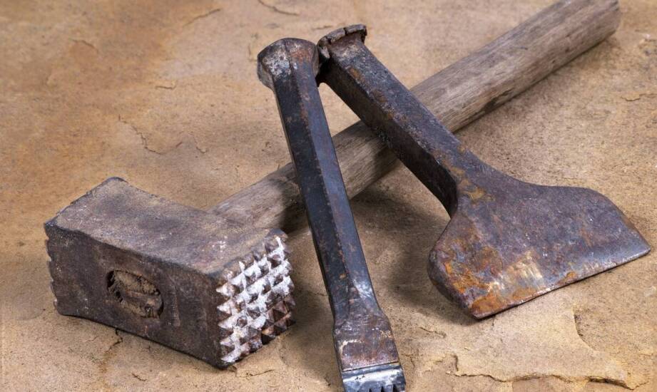 Wybór odpowiedniego sprzętu do skuwania betonowych posadzek