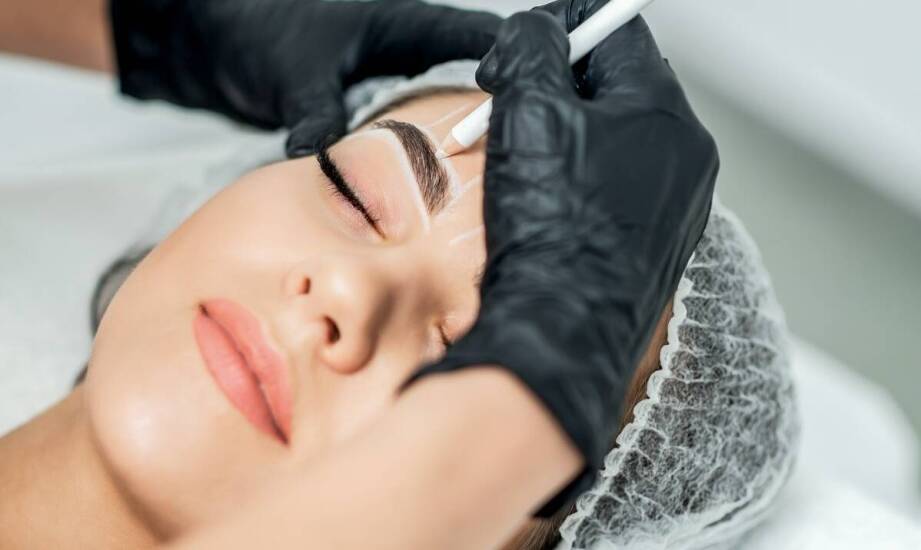 Jakie są najnowsze technologie stosowane w brow liftcie?