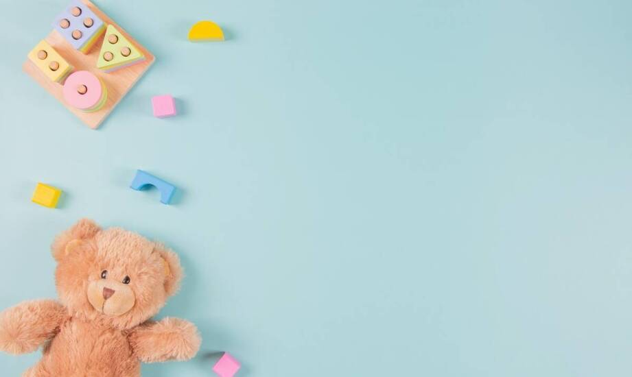 Czapeczki dla niemowląt – jak wybrać idealną czapeczkę na każdą porę roku?