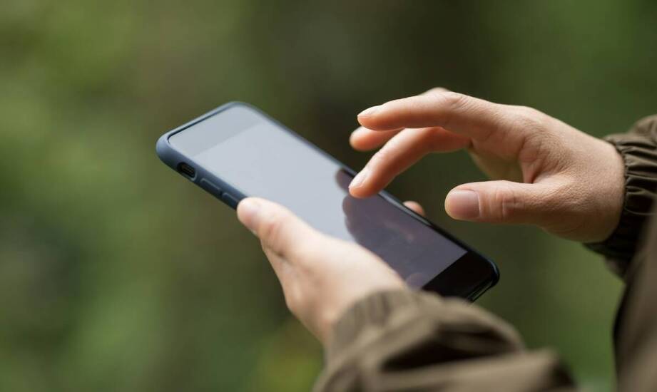 Jak połączyć ekologię z ochroną smartfona?
