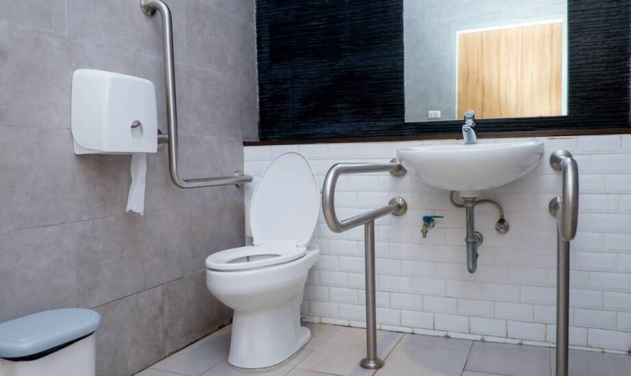 Jak wanienka do mycia głowy wspiera higieniczny komfort pacjentów leżących