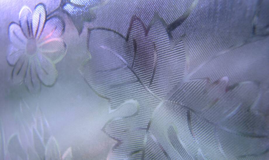 Grawer na szkle jako nowoczesna forma dekoracji wnętrz