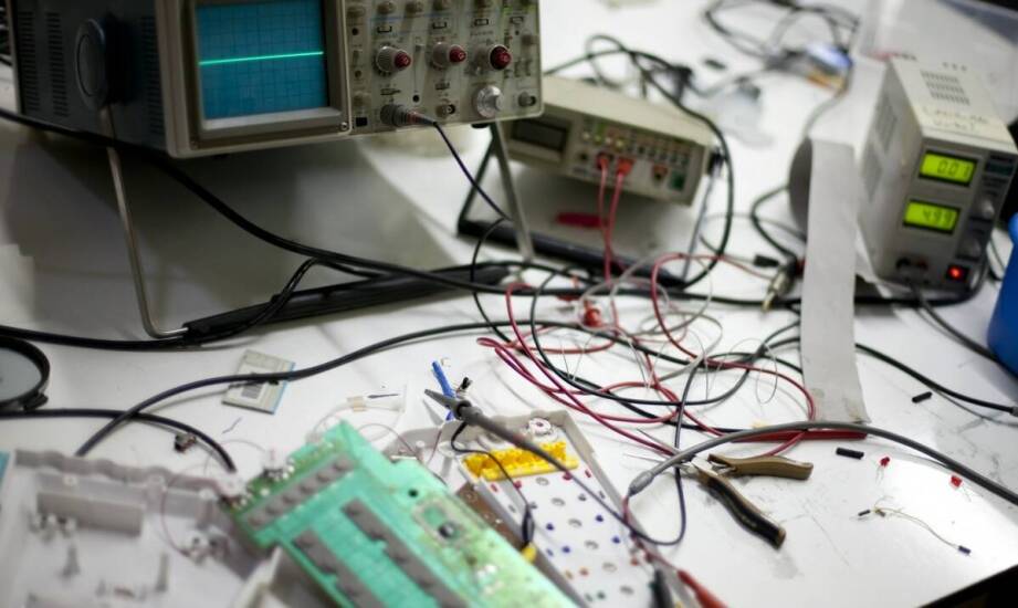 Wskazówki dotyczące sklejania modeli TS Iskra – jak osiągnąć perfekcyjne dopasowanie części?