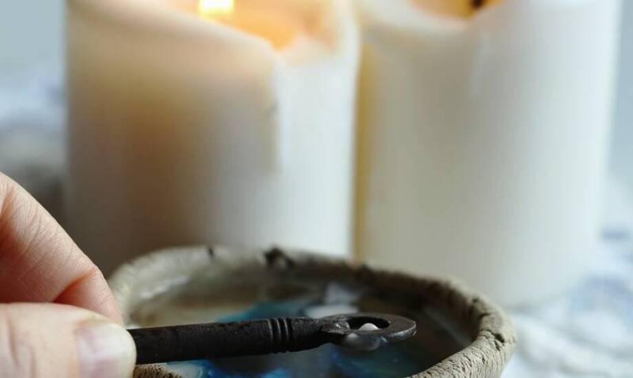 Trybularzowe węgielki jako element tradycji i nowoczesności w liturgii