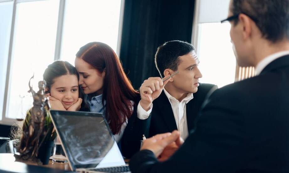 Rola prawnego radcy w rozwiązywaniu rodzinnych konfliktów związanych z majątkiem