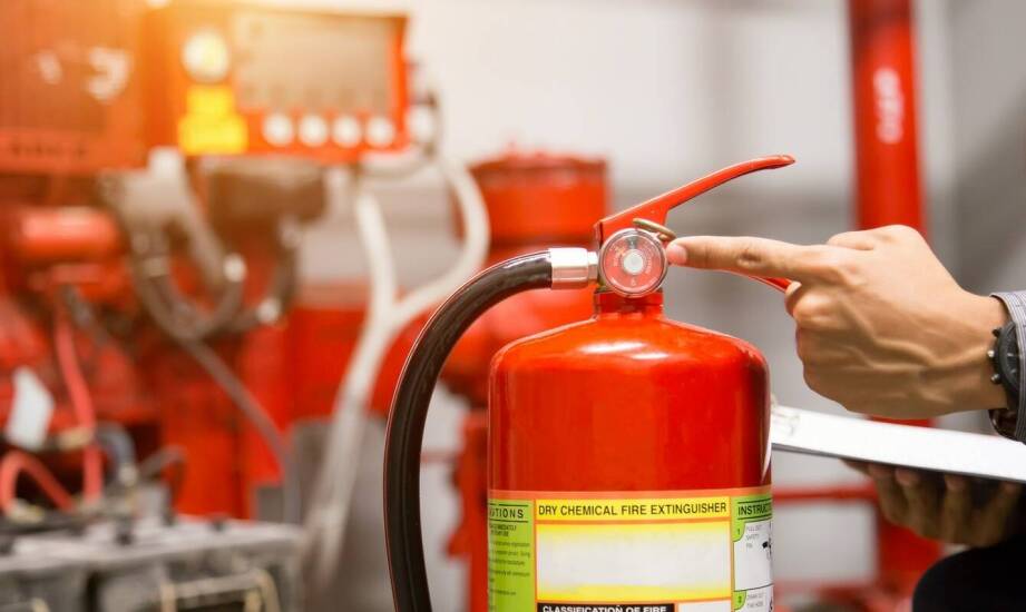 Znaczenie znaków PPOŻ w ochronie życia i mienia w przemysłowych obiektach