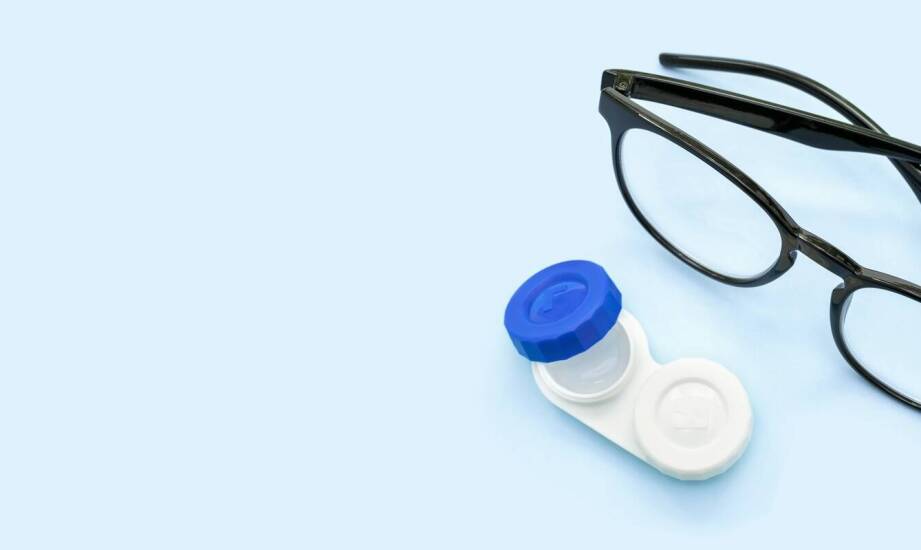 Jakie dodatkowe akcesoria warto mieć do okularów?