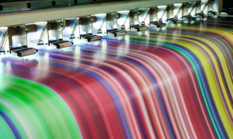 Jakie są zalety bezpłatnej wizualizacji nadruku na papierowych torbach?