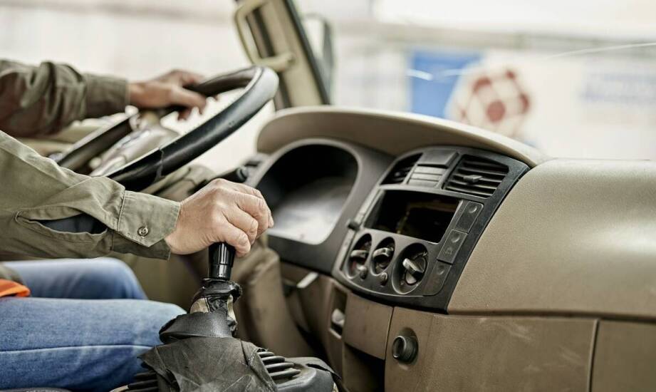 Znaczenie elastycznych godzin kursów ADR dla kierowców zawodowych