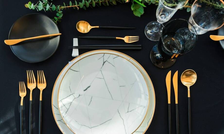 Jak wybrać idealne menu na wesele z oferty domu restauracji?