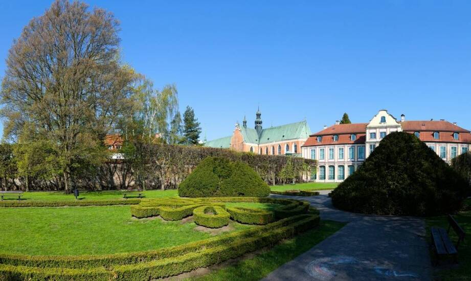 Informacja turystyczna w Gnieźnie: jak zaplanować idealny dzień do zwiedzania?