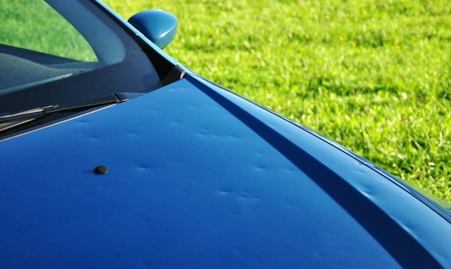 Jakie są zalety montażu panoramicznych szyb w modelu Nissan 200SX S12?