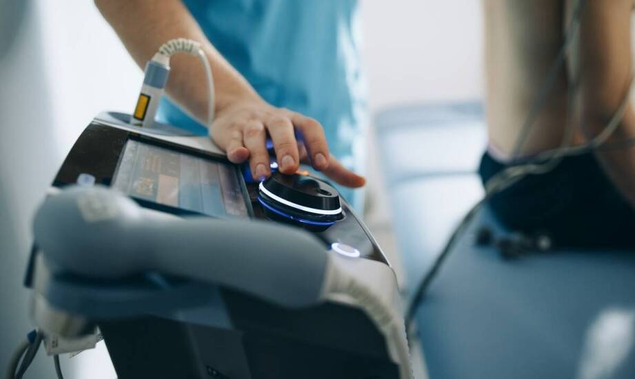 Jakie są etapy procesu leczenia odleżyn w profesjonalnej opiece zdrowotnej?