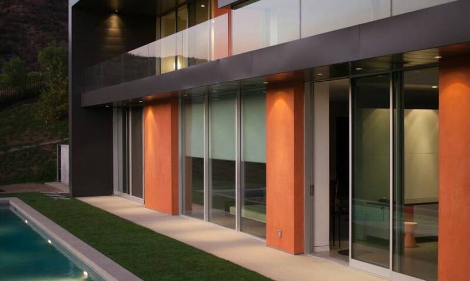 Jak dopasować garaż moto do architektury i estetyki posesji?