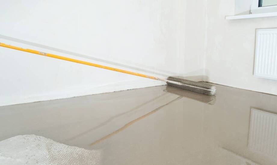 Jakie są zalety korzystania z jastrychów samopoziomujących?