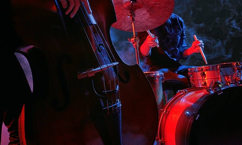 Trio jazzowe w kontekście eventów korporacyjnych – co warto wiedzieć?