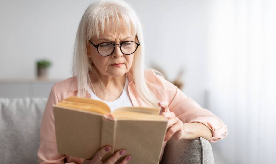 Jak literatura inspiruje mieszkańców domu opieki do podejmowania nowych wyzwań?