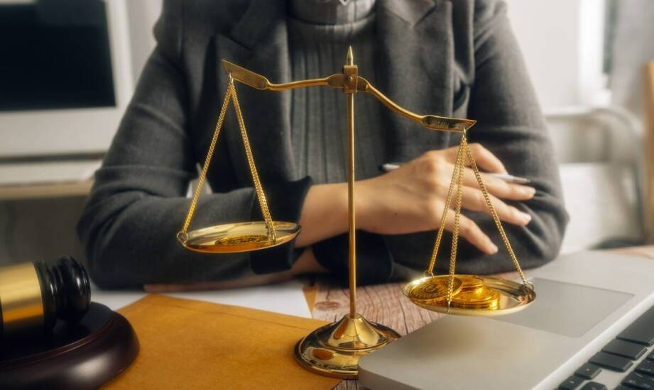 Jak radca prawny w Bydgoszczy wspiera przedsiębiorców w sprawach cywilnych?