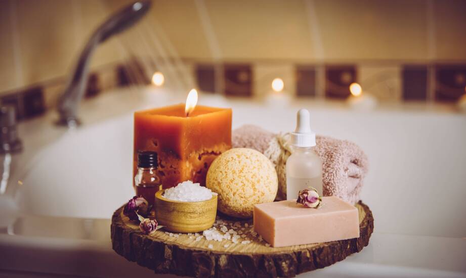 Jakie olejki naturalne są idealne do relaksującej kąpieli?