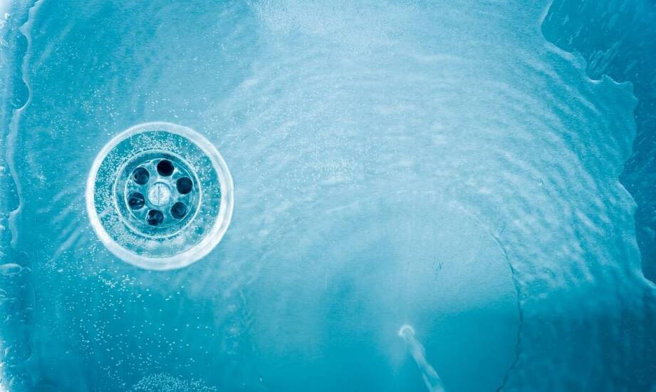 Jakie są najczęstsze problemy z instalacjami kanalizacyjnymi i jak je rozwiązać?