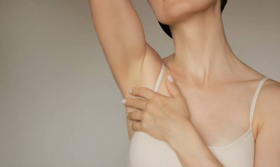 Jak mezoterapia igłowa wspomaga leczenie nadpotliwości?