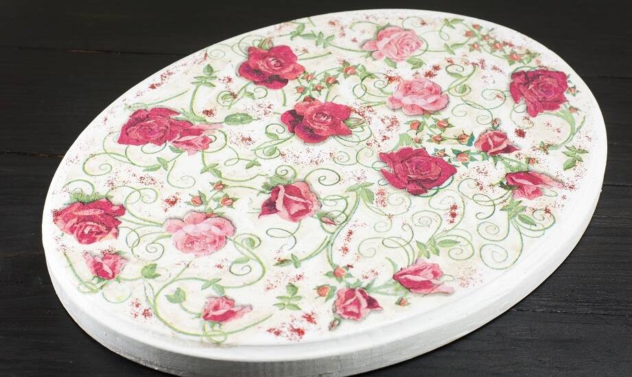 Ekologiczne podejście do decoupage'u: Jak wybierać materiały?