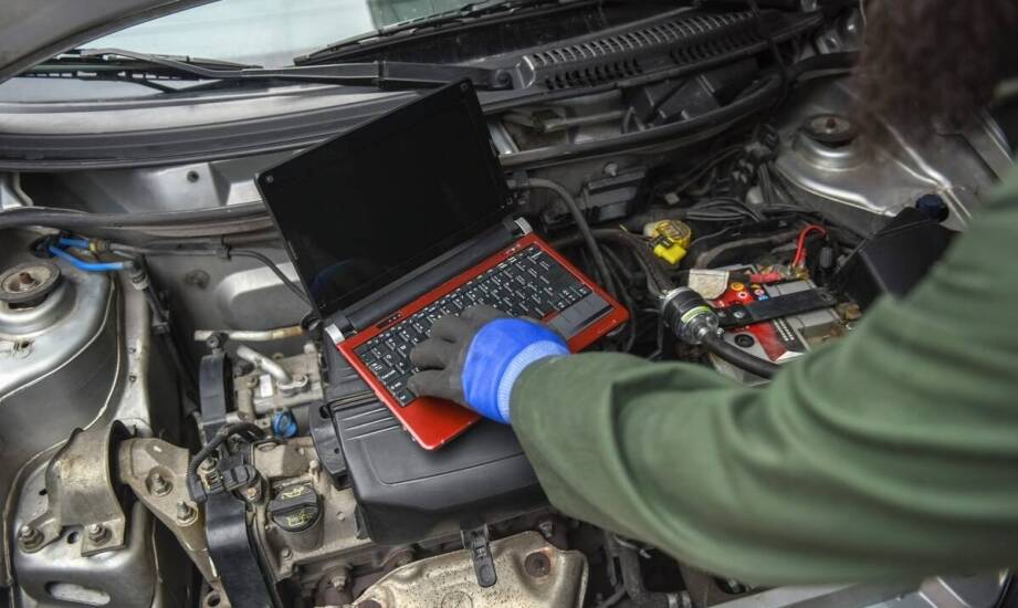 Rola komputerowej diagnostyki w naprawie układów klimatyzacyjnych