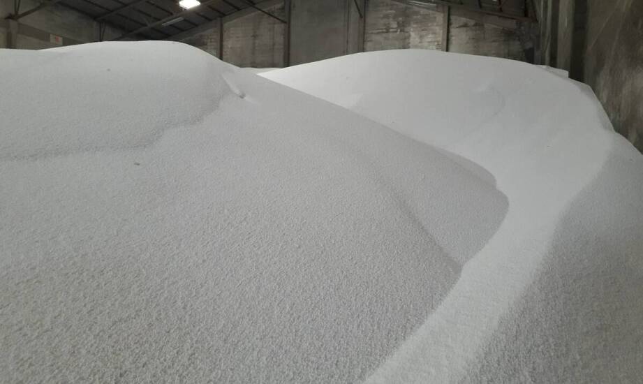 Jak certyfikaty i atesty wpływają na jakość drogowej soli?