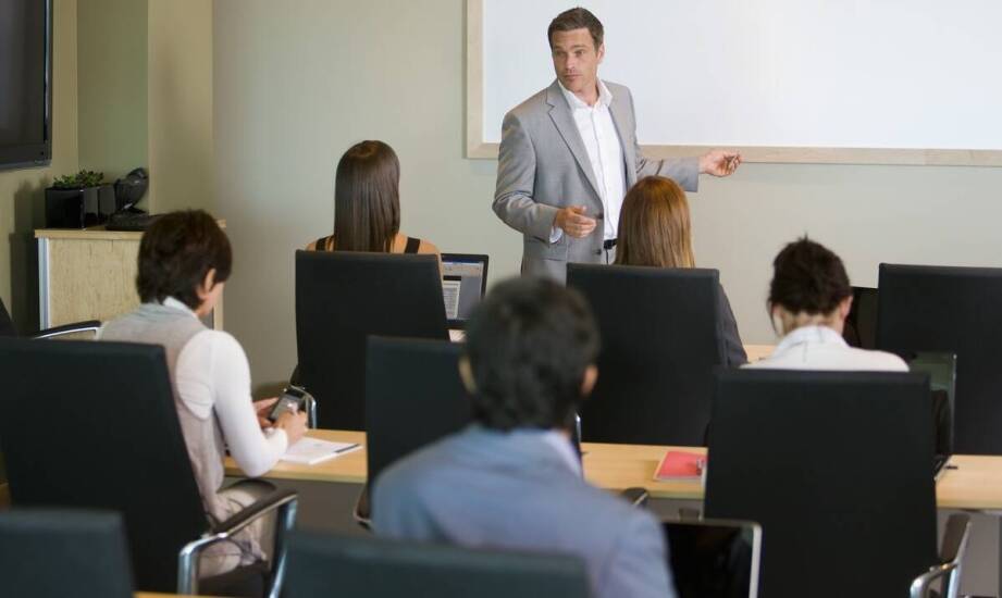 Znaczenie szkoleń w kontekście zmian w prawie dotyczącym opłat skarbowych