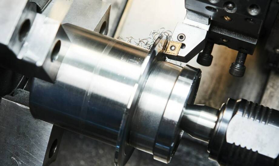 Wykorzystanie technologii CNC w toczeniu na automatach – analiza korzyści.