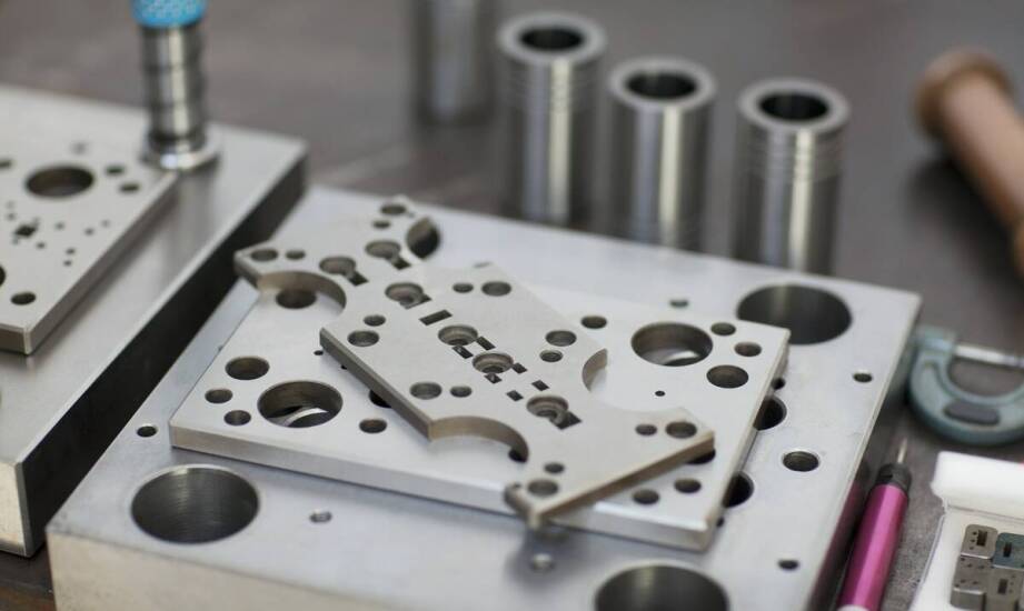 Formy wtryskowe używane – czy to rozwiązanie ekologiczne?