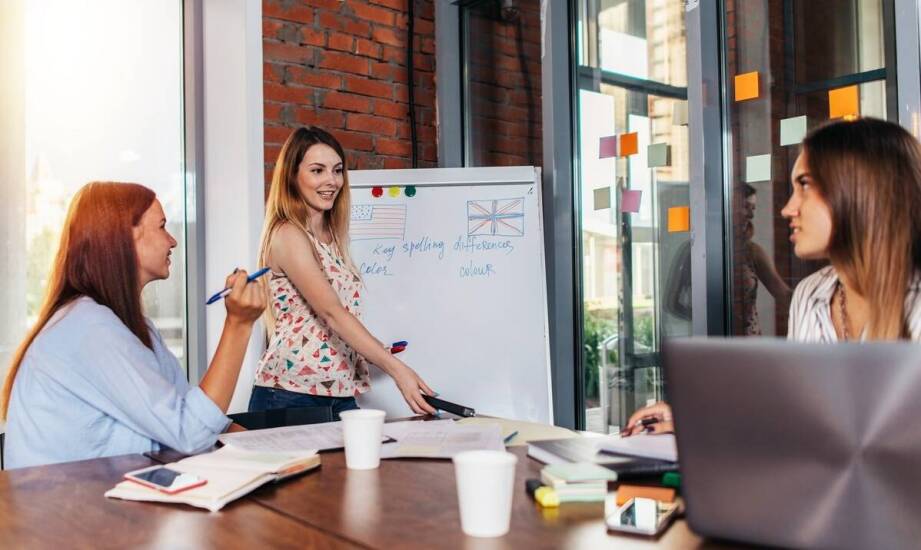 Zalety intensywnych kursów języka niderlandzkiego dla szybkiej nauki