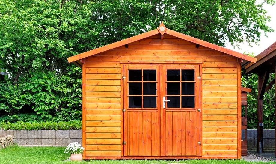 Zalety budynków gospodarczych drewnianych w gospodarstwie domowym