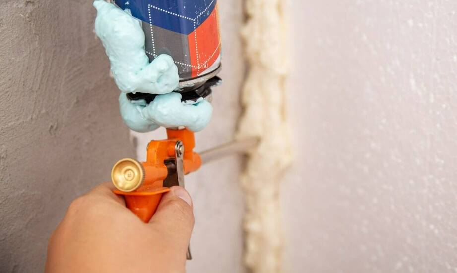 Ocieplanie pianką PUR jako sposób na poprawę efektywności energetycznej domów