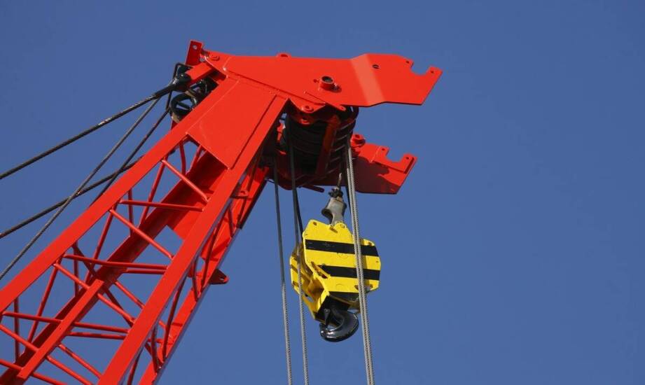 Rola cięto-tłoczonych szczebli w zapewnieniu bezpieczeństwa na suwnicach