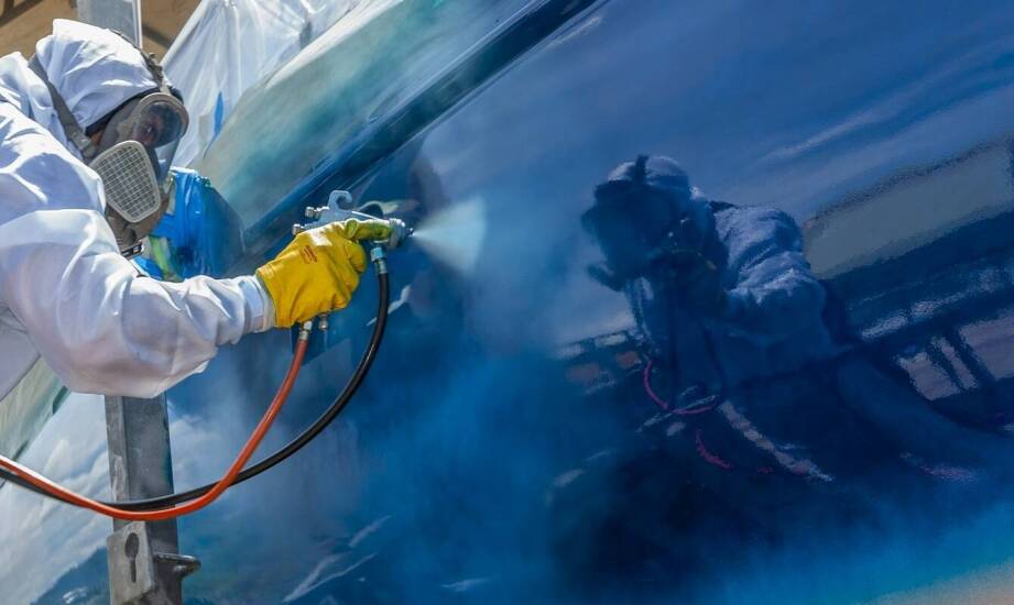 Rola lakiernika w przywracaniu rynkowej wartości pojazdu