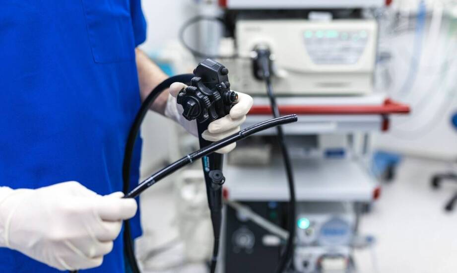 Jak gastroskopia pomaga w leczeniu żołądkowo-przełykowego refluksu?