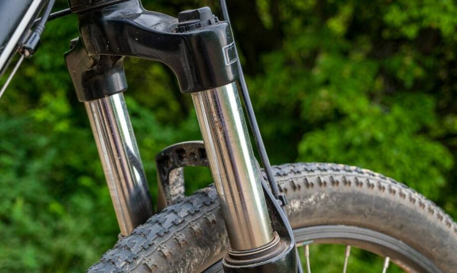 Rower górski: Jakie materiały są najczęściej używane w ramach rowerów?