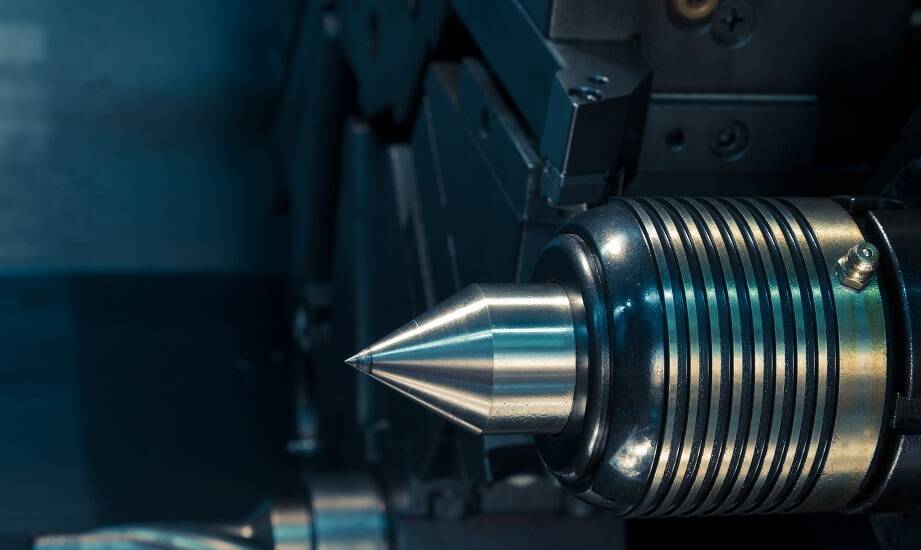 Wpływ precyzji technologii CNC na jakość i estetykę ogrodzeń metalowych