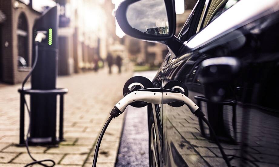 Jak działa szybkie ładowanie w ładowarkach samochodowych?