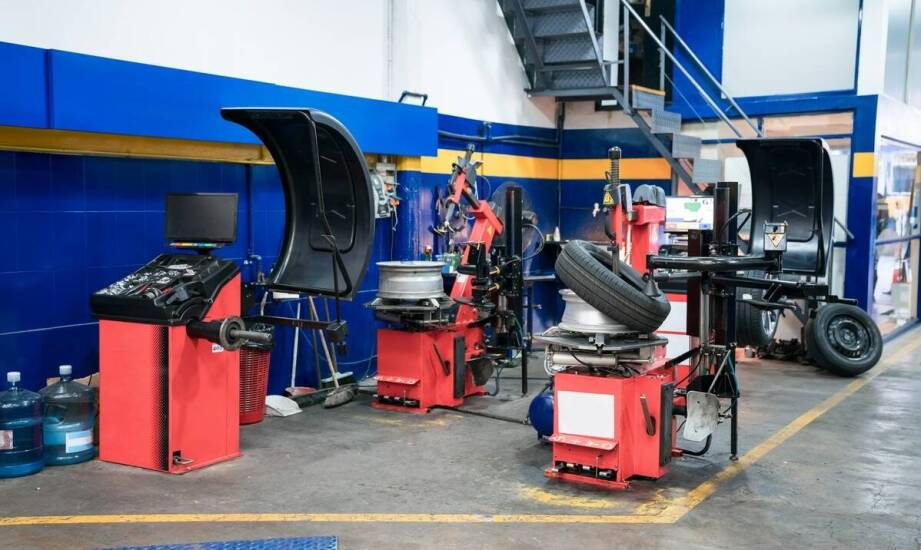 Profesjonalny serwis opon – jak wpływa na komfort jazdy?