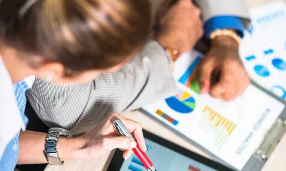 Jak rynkowe badania wspierają rozwój strategii marki?