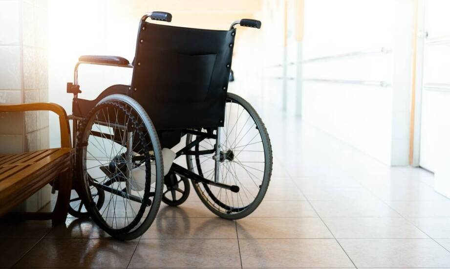 Jakie inwalidzkie wózki oferuje sklep medyczny?